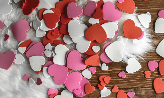 5 Easy DIYs to Display Your Love